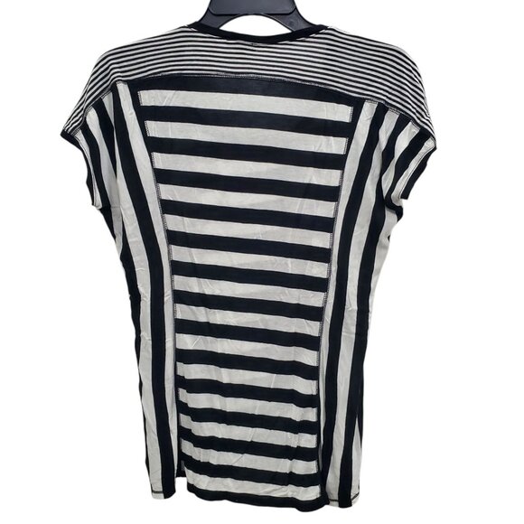 Express Women's Black & White Stripe Mix Print Cap Sleeve Rayon Knit Top Size S - Picture 6 of 6